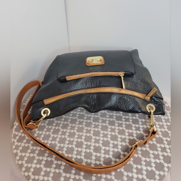 ♥️ EUC Valentina Pebble Crossbody bag - Picture 10 of 10